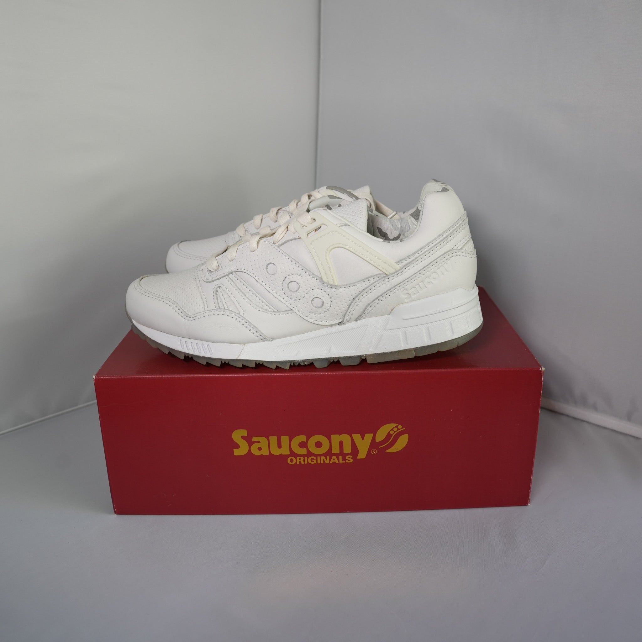 Saucony Grid SD Originators TBlake Triple White