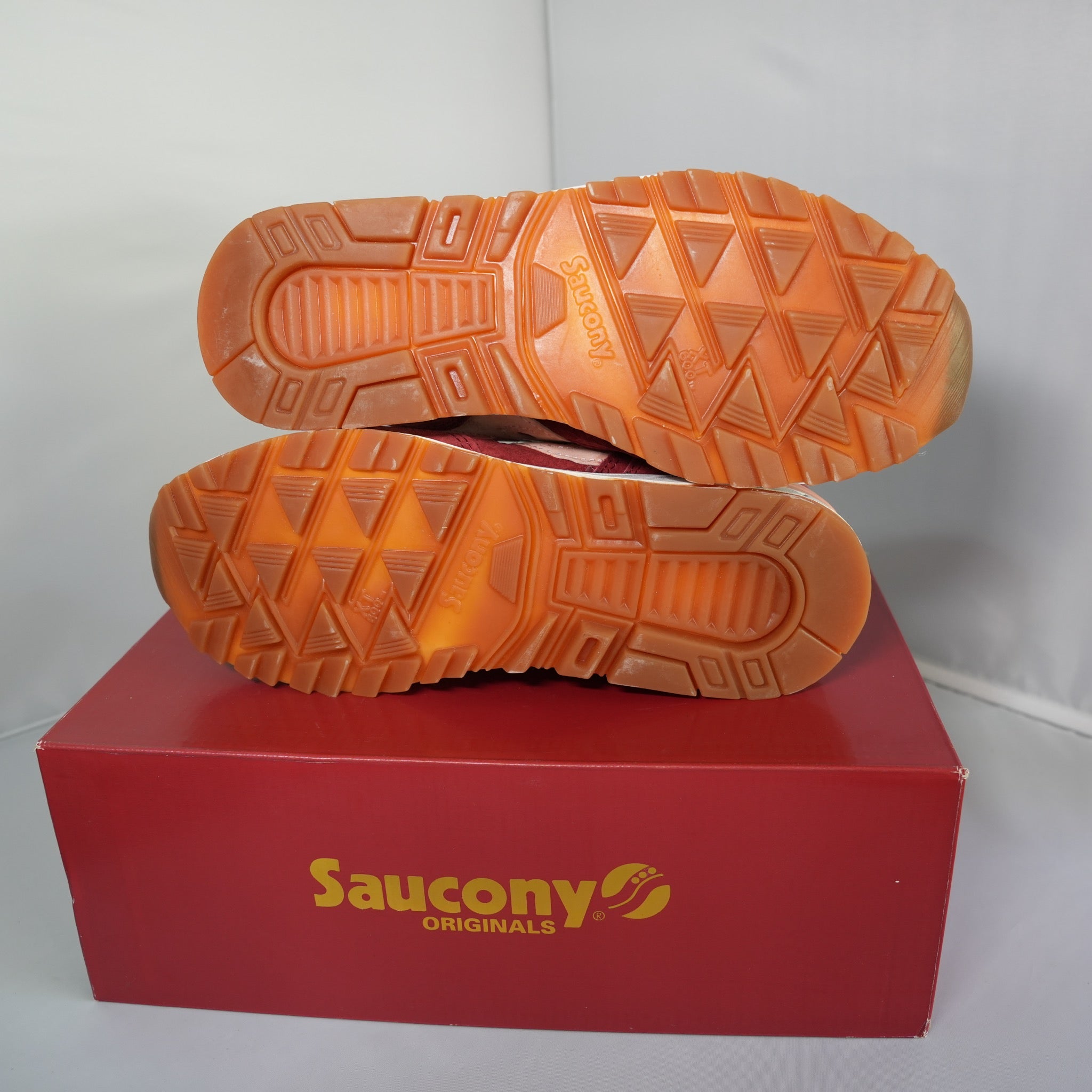 Saucony Shadow 5000 Extra Butter For the People Friends and Family