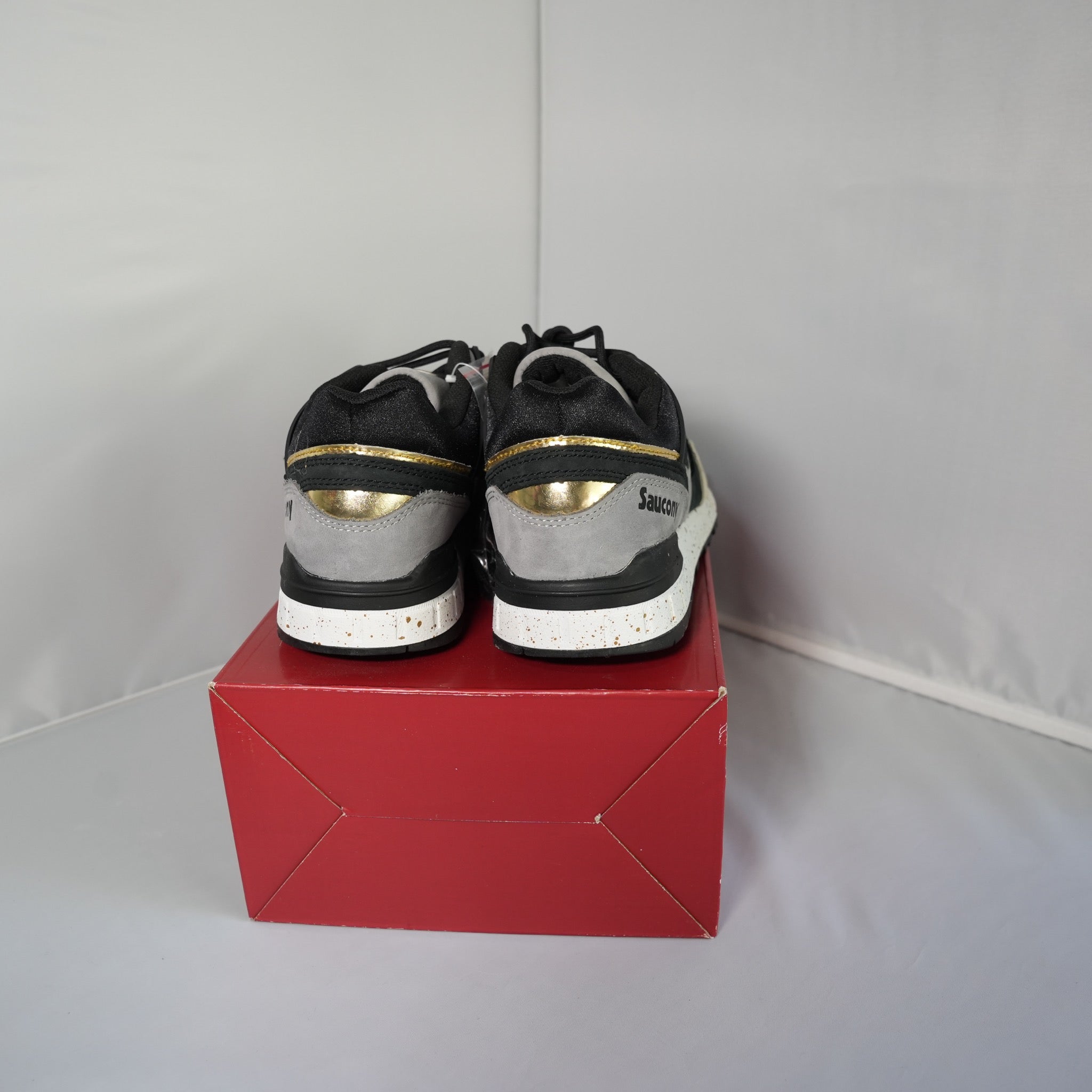 Saucony Grid SD Originators Sneakershouts Portuguese Gold