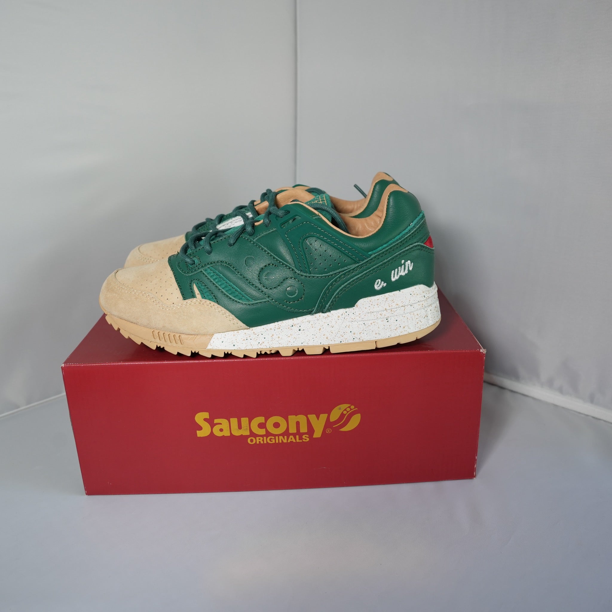 Saucony Grid SD Originators TonyD2Wild Tiger