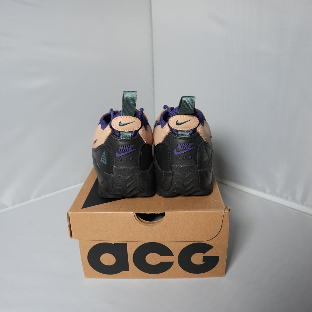 Nike ACG Air Mada Low Vachetta Tan Night Blue