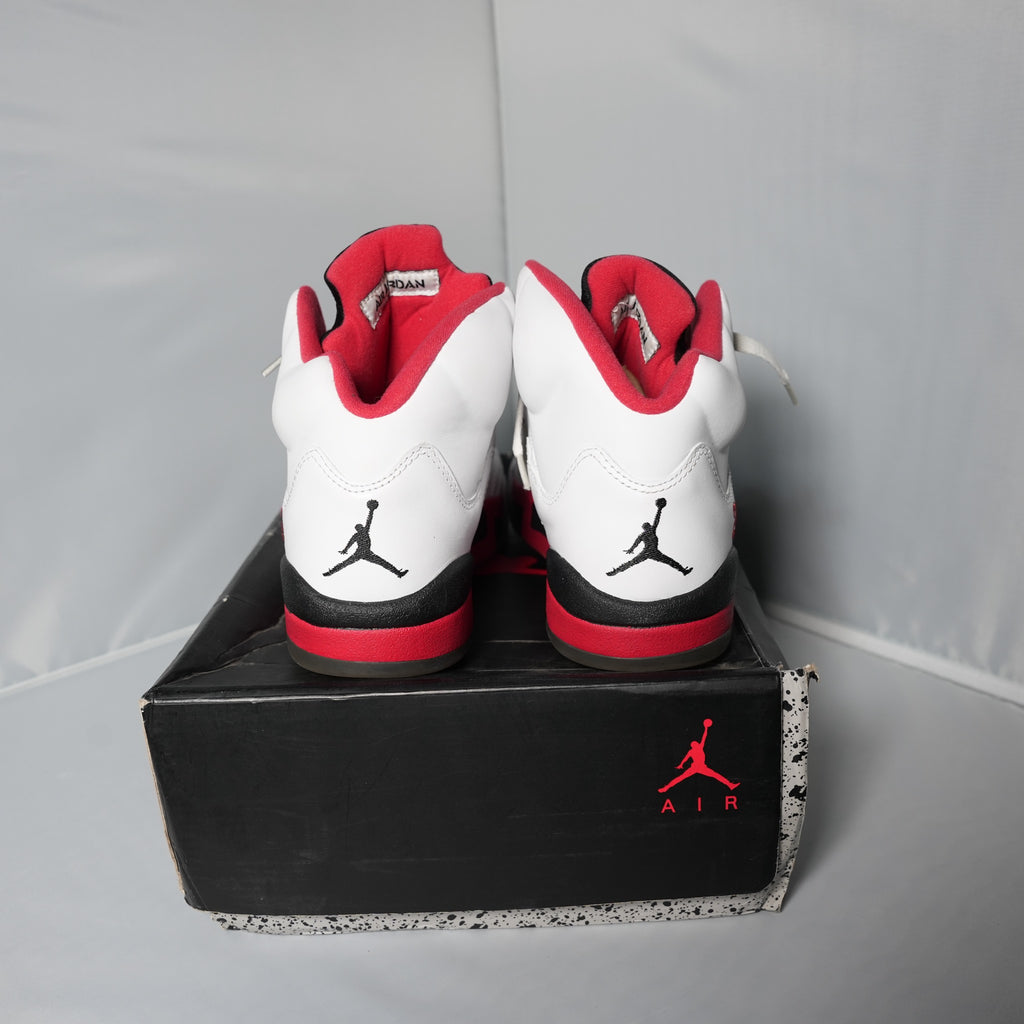 Jordan 5 Retro Fire Red Black Tongue (2013)