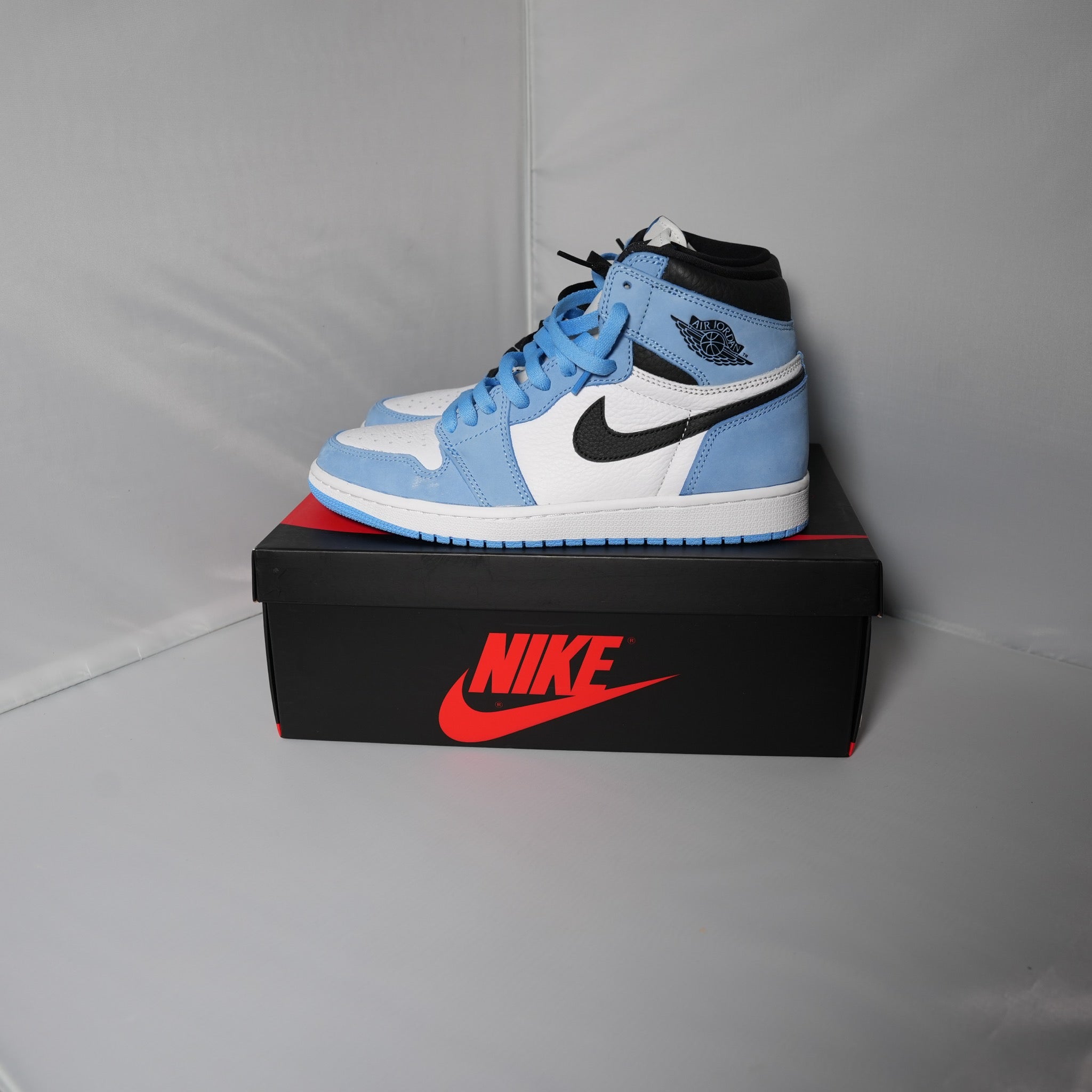 Jordan 1 Retro High OG University Blue