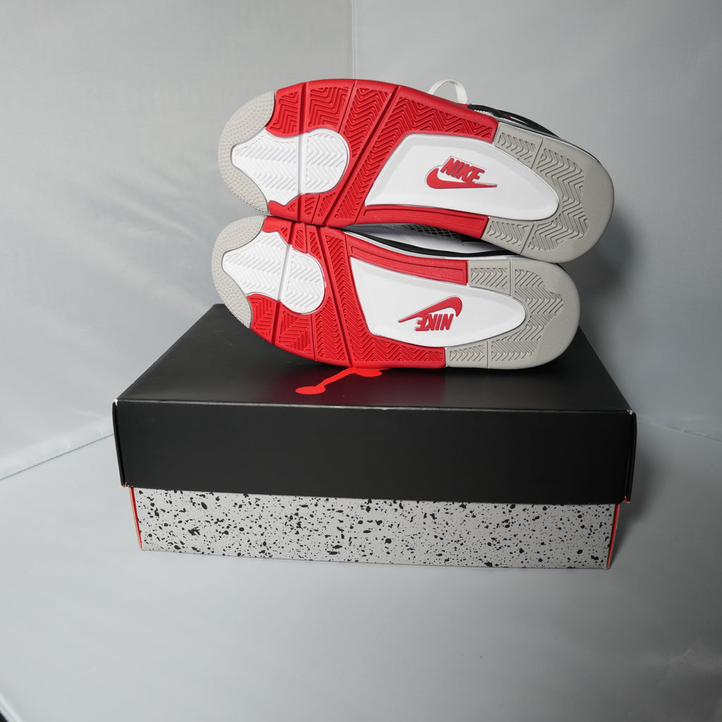Jordan 4 Retro Fire Red (2020)