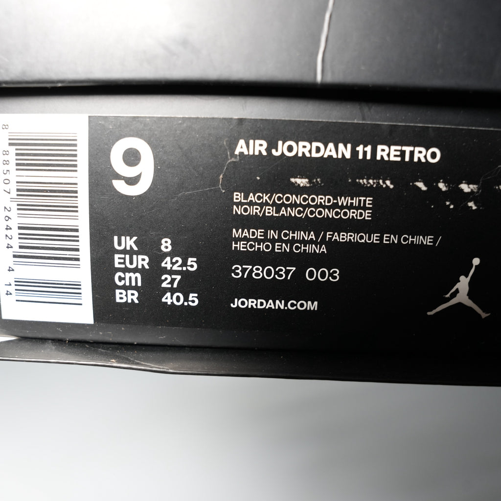 Jordan 11 Retro Space Jam (2016)