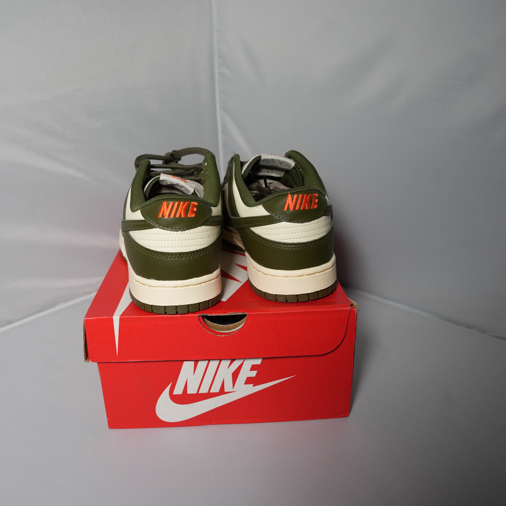 Nike Dunk Low Retro Rough Green