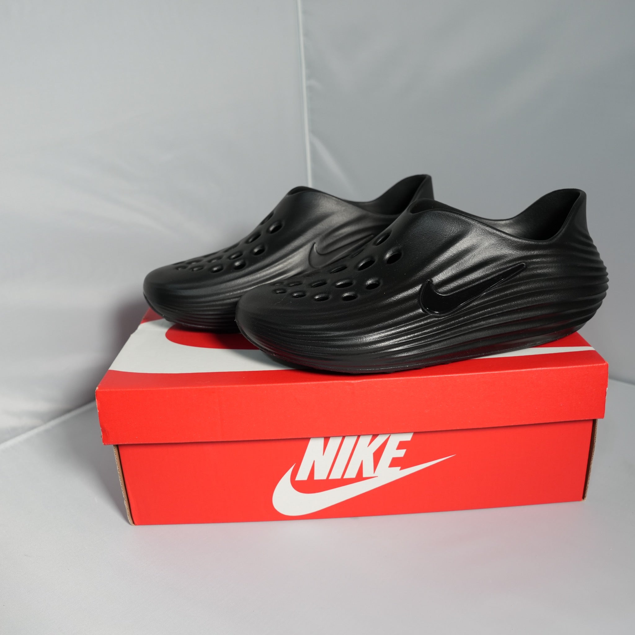 Nike ReactX Rejuven8 Triple Black