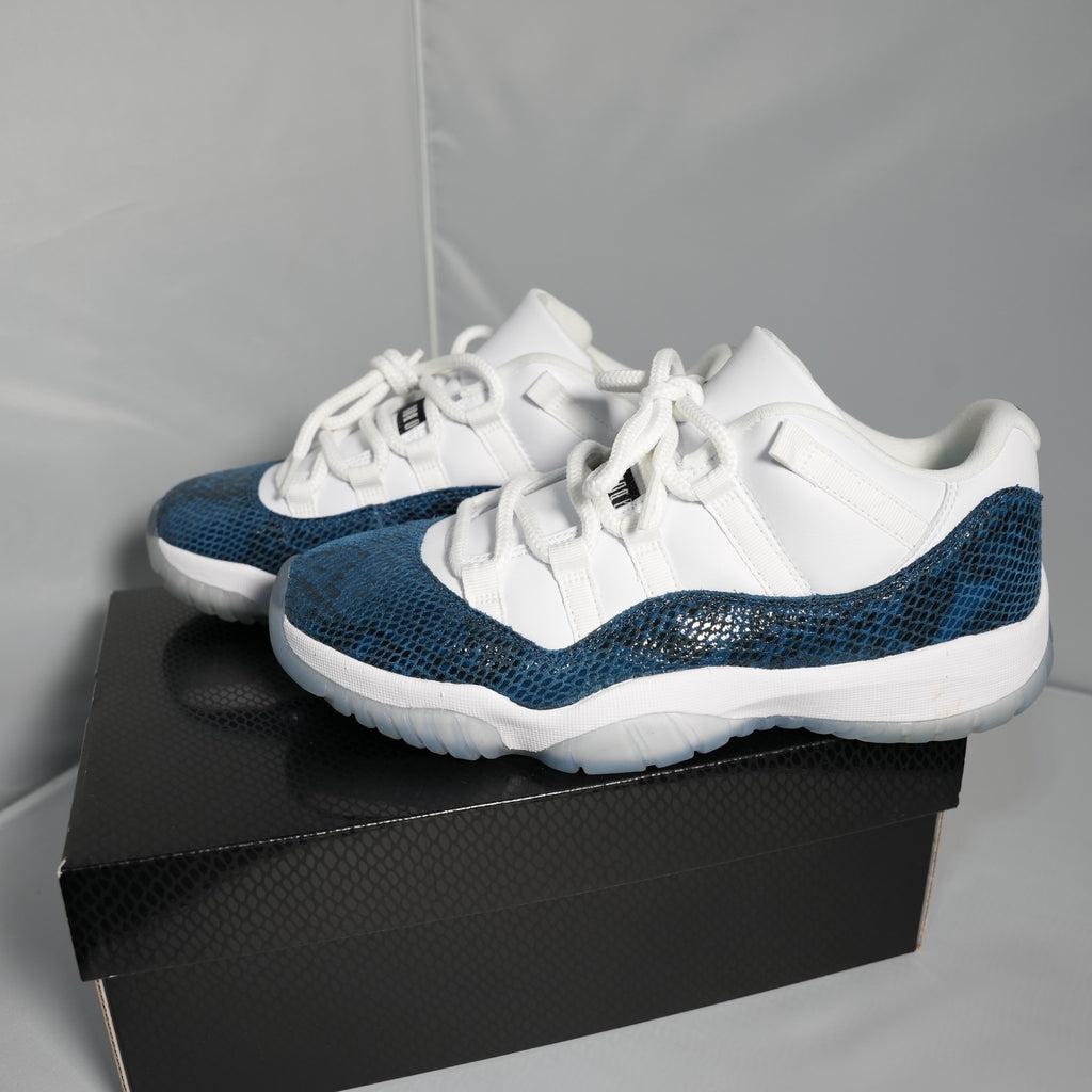 Jordan 11 Retro Low Snake Navy (2019)