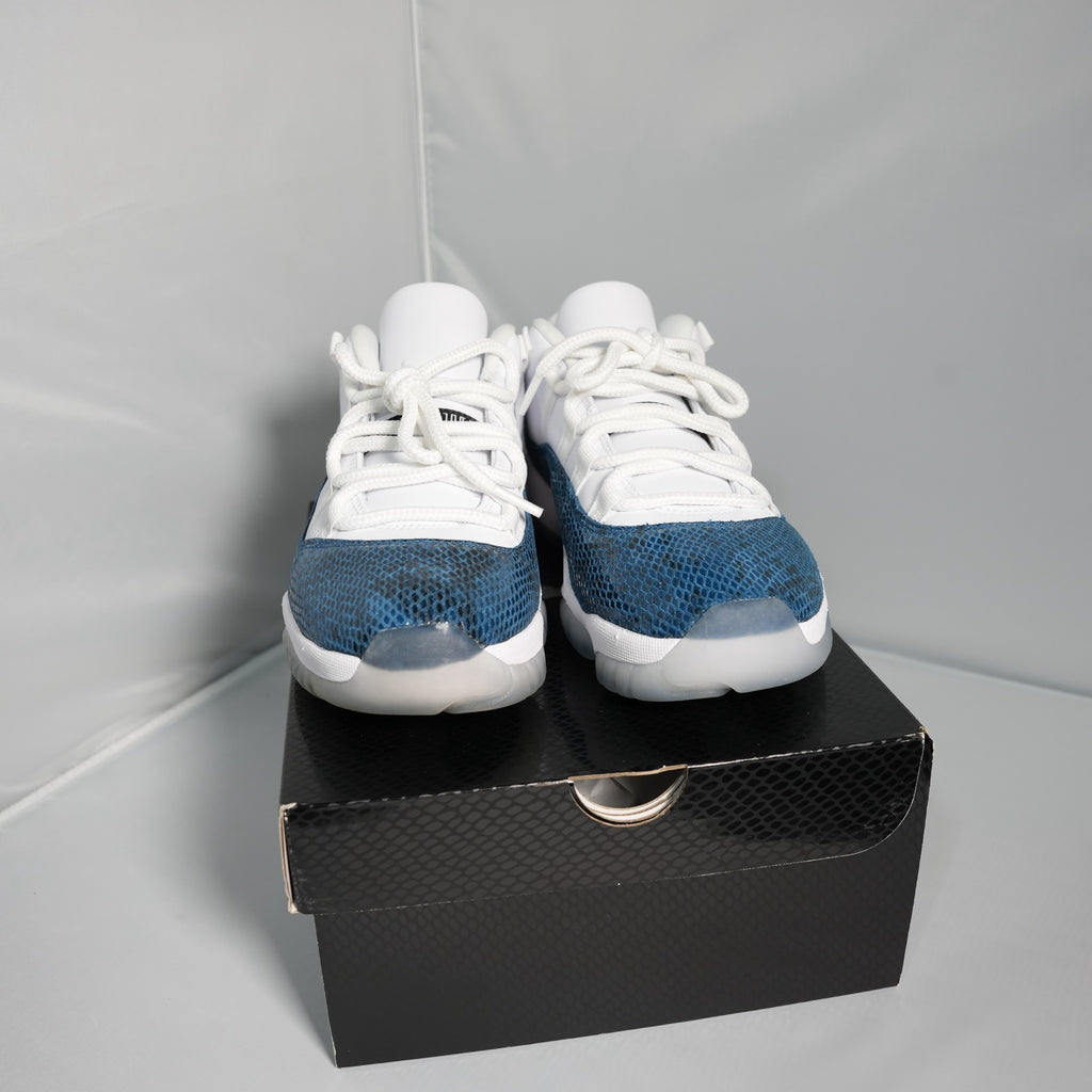 Jordan 11 Retro Low Snake Navy (2019)