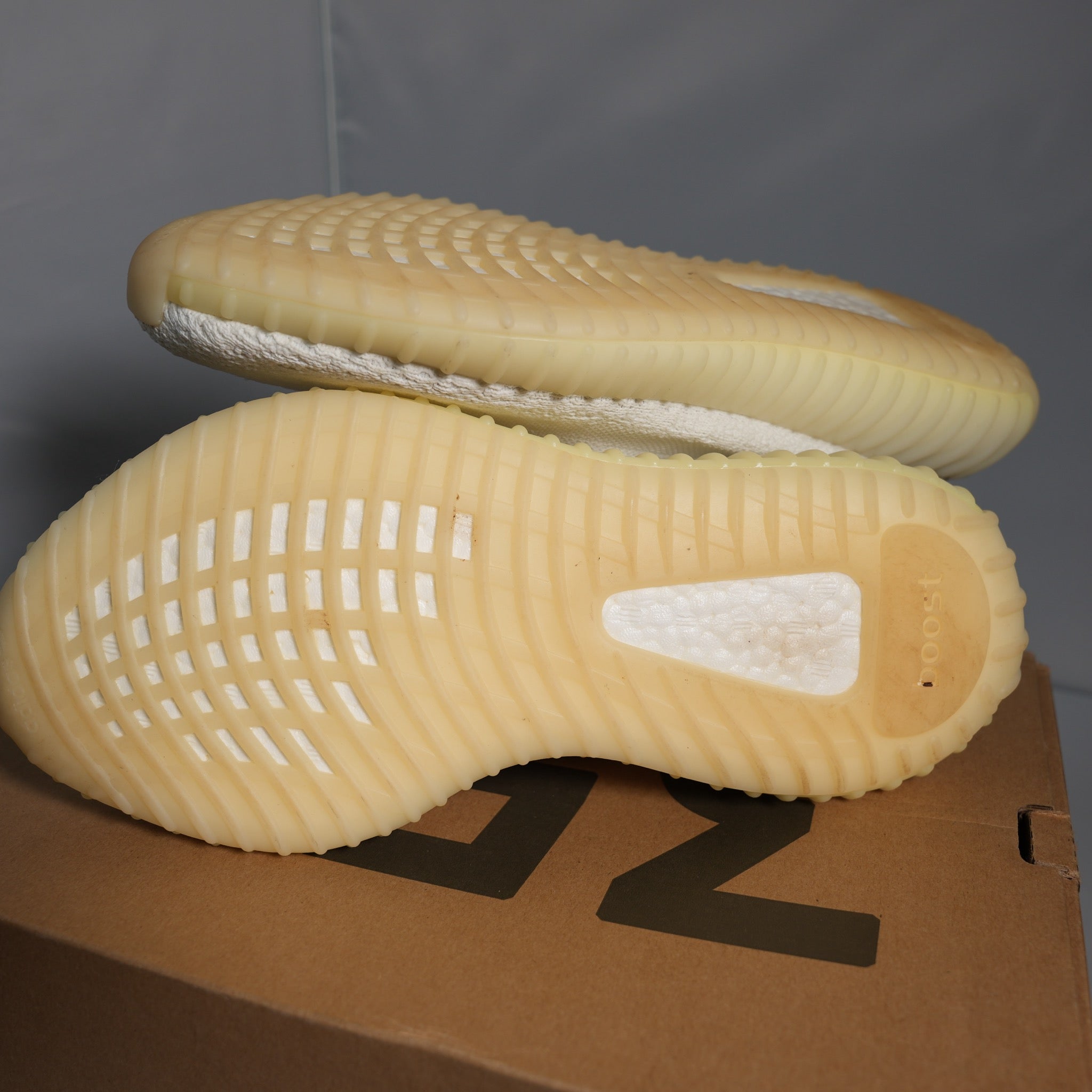 adidas Yeezy Boost 350 V2 Cream
