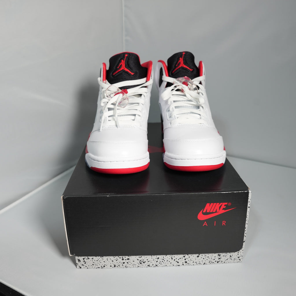 Jordan 5 Retro Fire Red Black Tongue (2025)