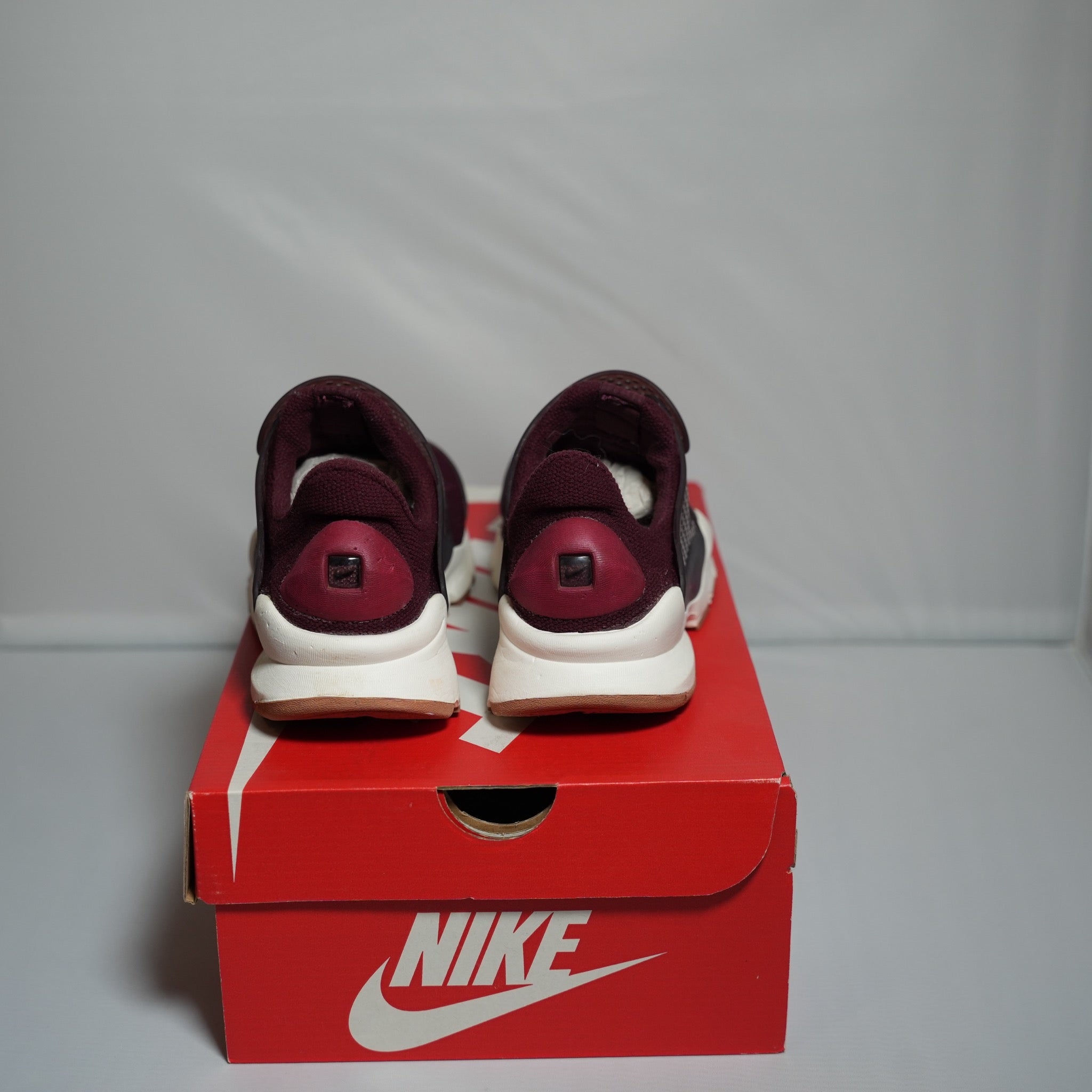Nike WMNS Sock Dart 'Night Maroon' [SZ 6]